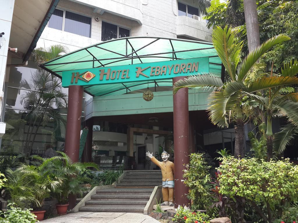 Reddoorz Plus Near Kebayoran Baru Blok S Yakarta Exterior foto