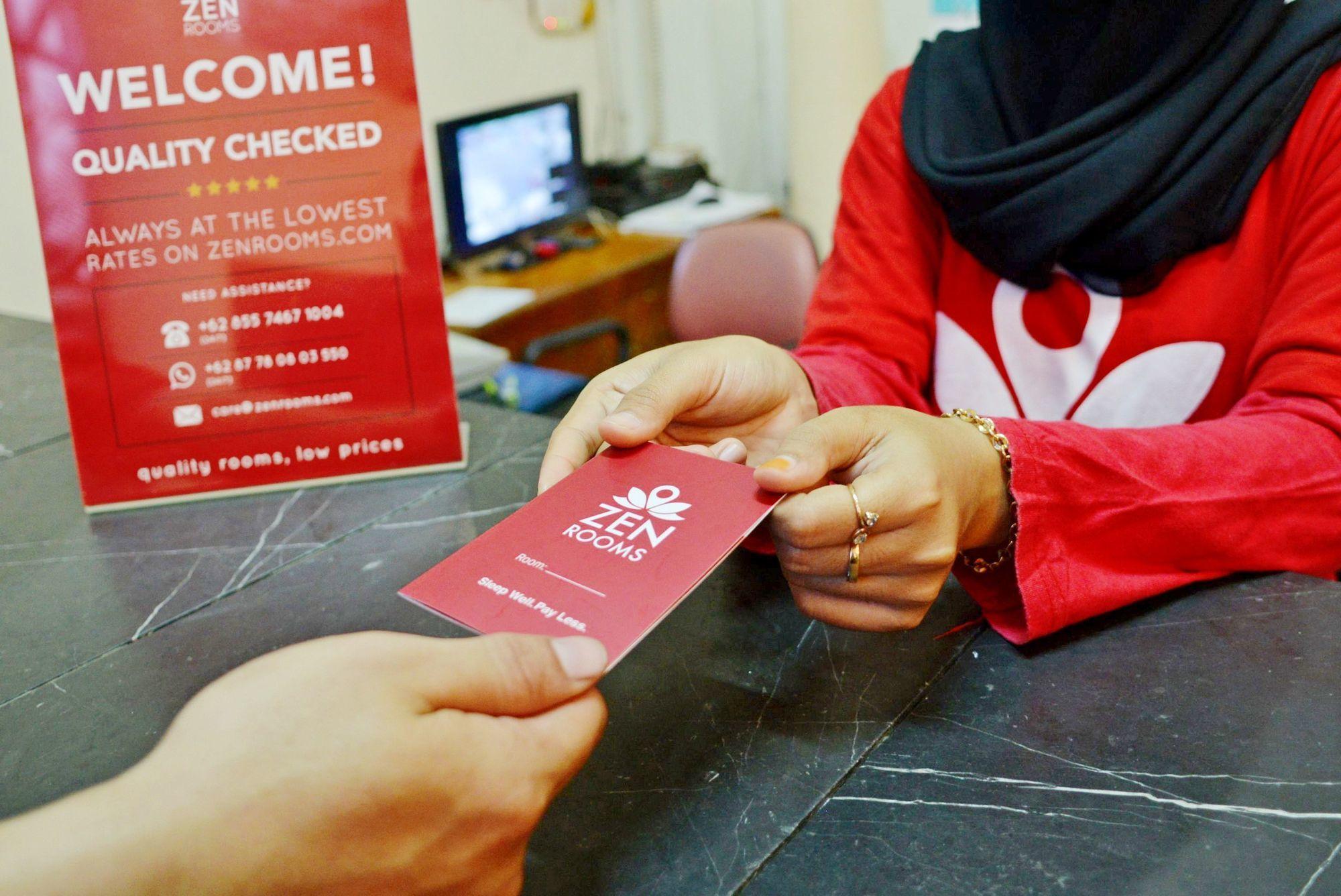 Reddoorz Plus Near Kebayoran Baru Blok S Yakarta Exterior foto