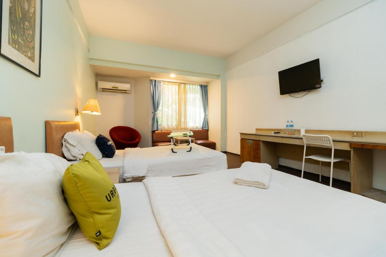 Reddoorz Plus Near Kebayoran Baru Blok S Yakarta Exterior foto