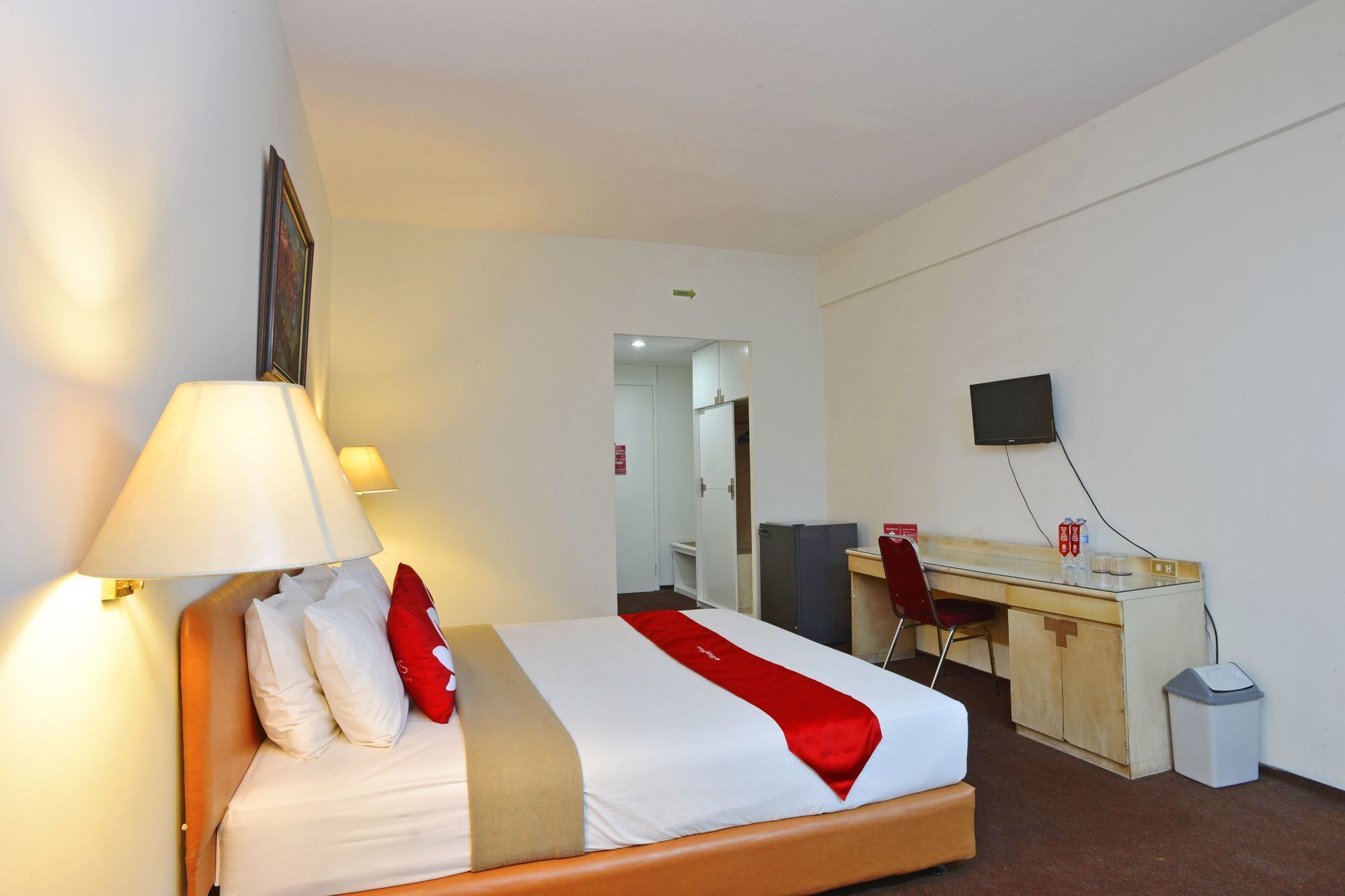 Reddoorz Plus Near Kebayoran Baru Blok S Yakarta Exterior foto